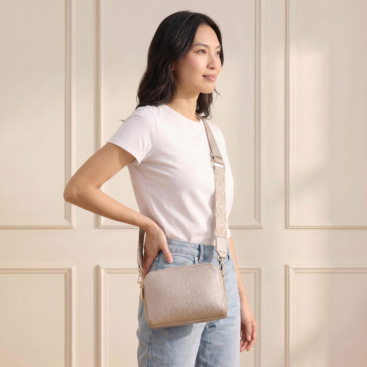 Zoe Crossbody Bag